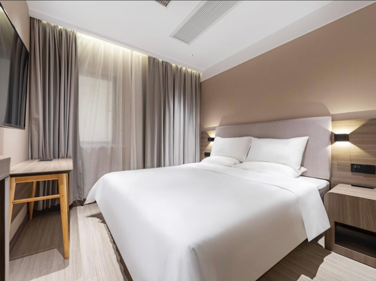 Hanting Express Lujiazui Fushan Road Branch Hotel
