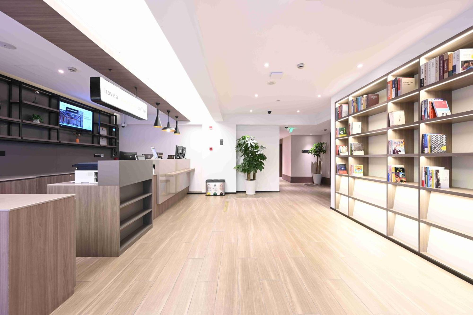 Hanting Express Lujiazui Fushan Road Branch Hotel